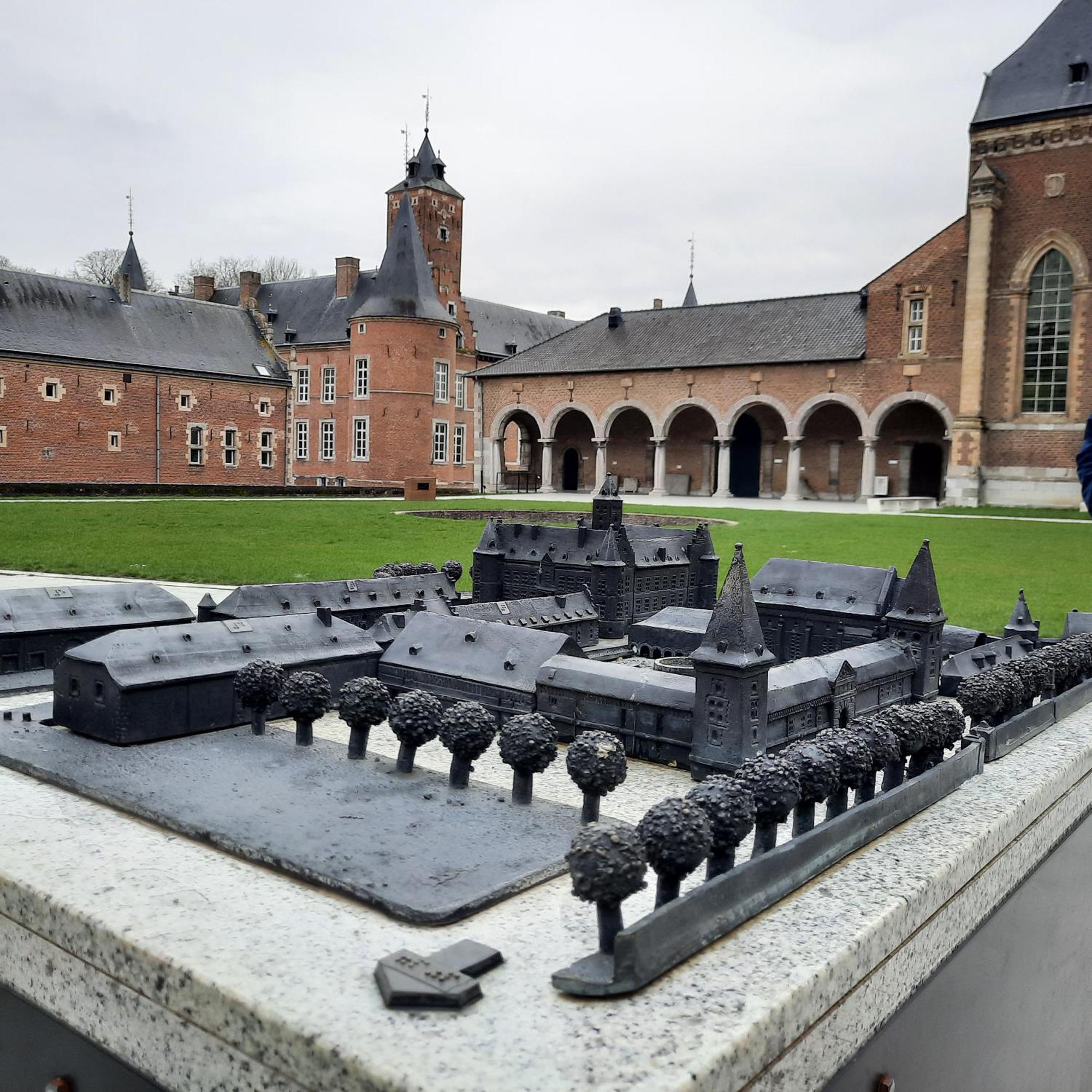 Vakantiewoning VillaEnzo Zussen Buitenkant foto