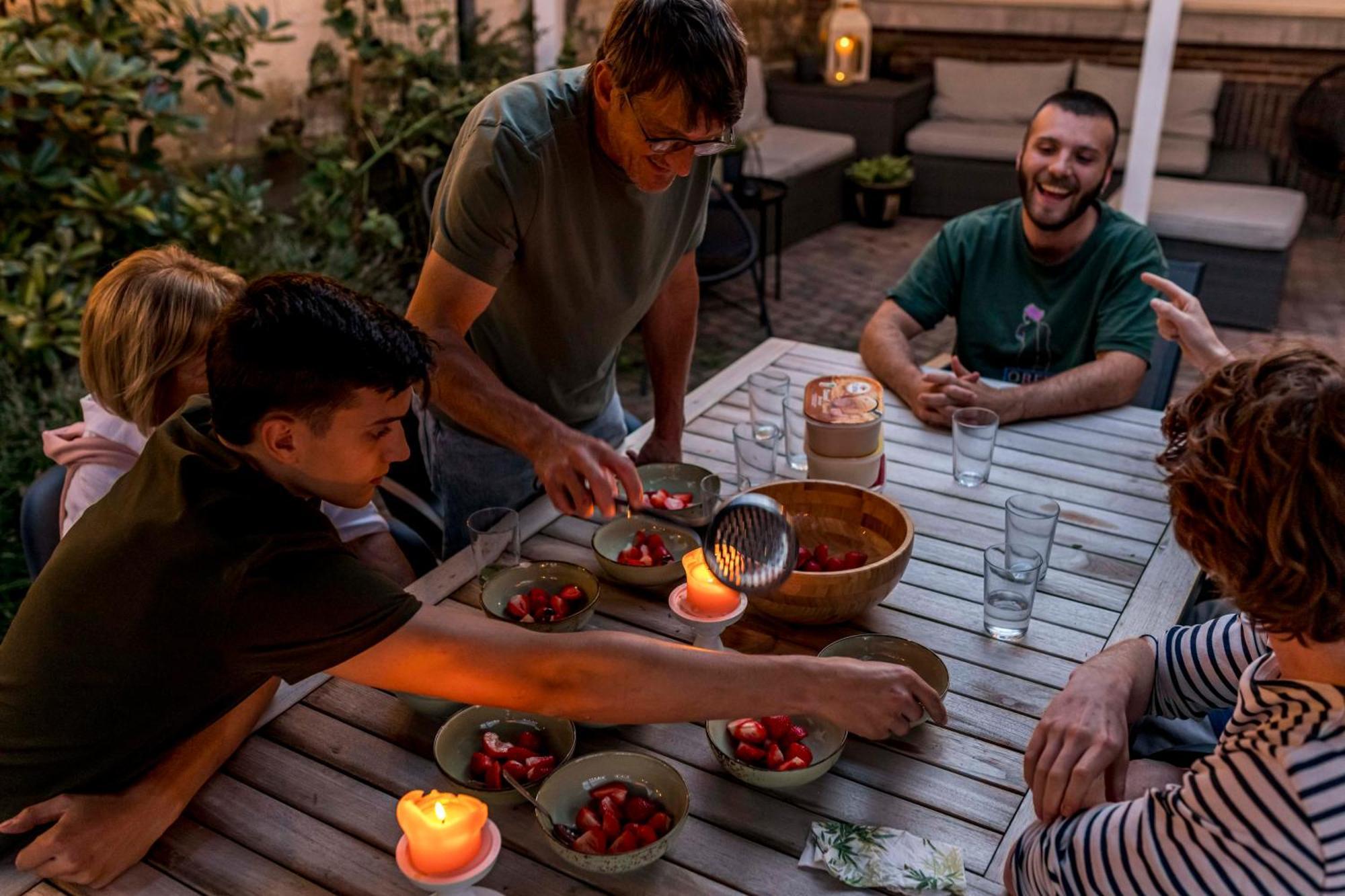 Vakantiewoning VillaEnzo Zussen Buitenkant foto