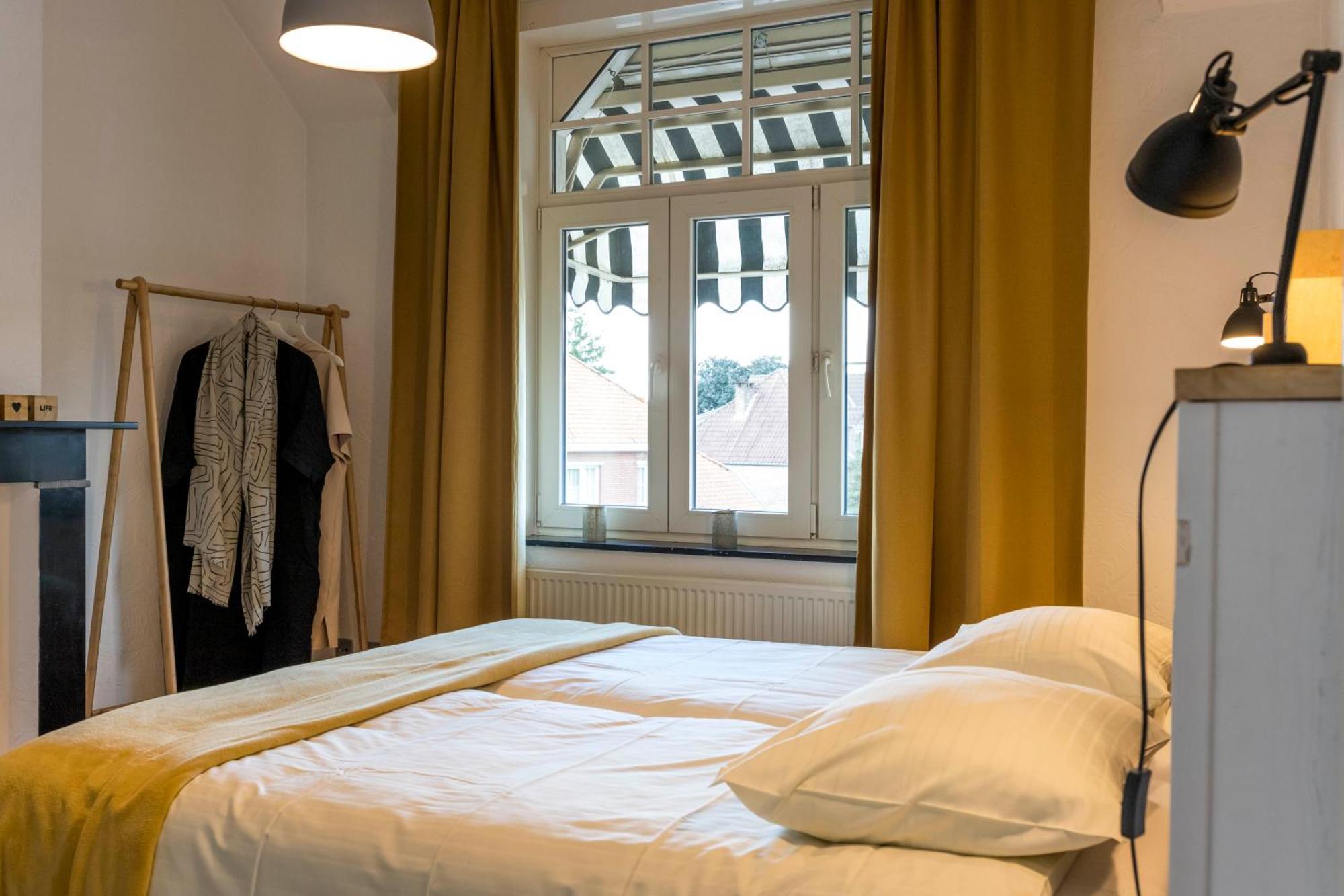 Vakantiewoning VillaEnzo Zussen Buitenkant foto
